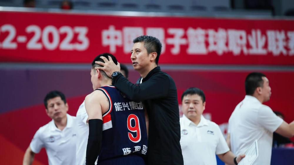 中文字幕乱视频